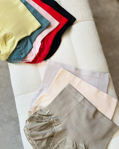 شورت گنی زنانه بدون فنر مناسب استفاده روزمره در سایز ۳۶ تا ۴۰ با رنگبندی متنوع