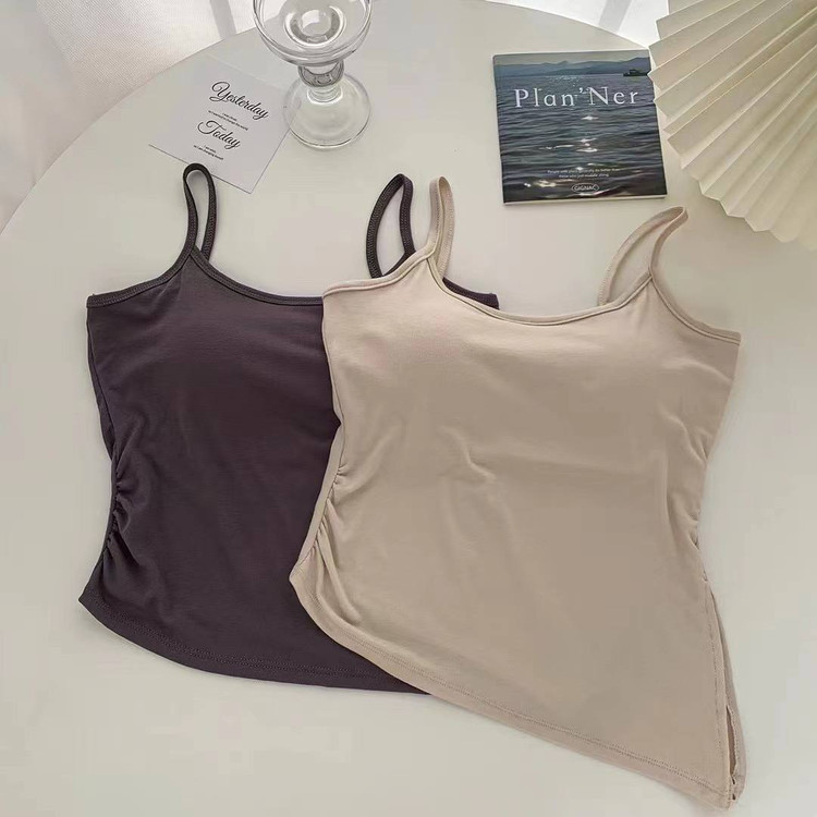 تاپ کراپ کاپدار یک طرفه با چاک بلند در رنگهای صورتی و کرم