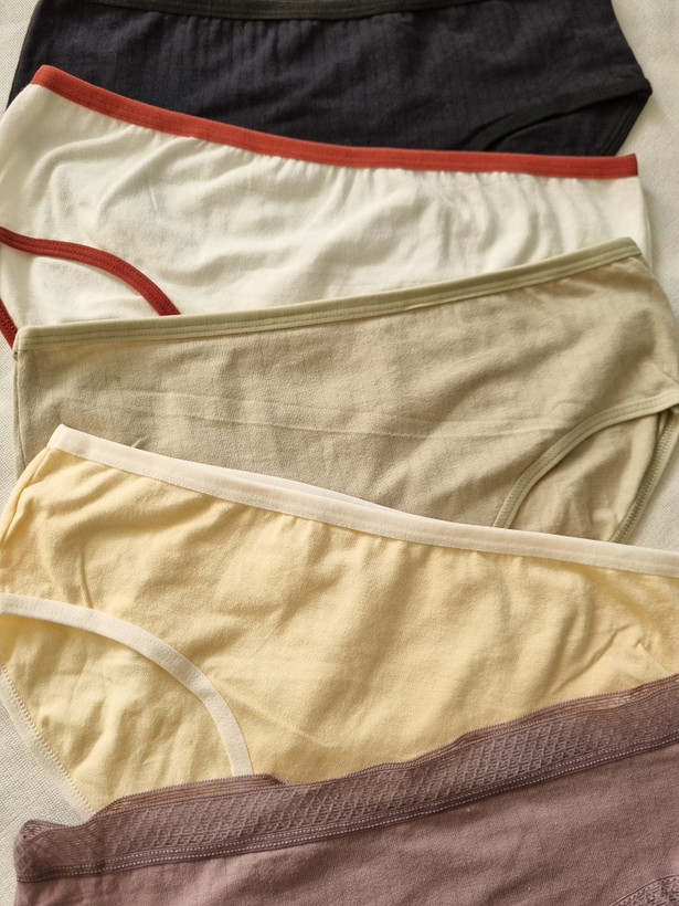 شورت نخ پنبه وارداتی با دوخت عالی و رنگبندی متنوع در سایز ۳۶ و ۳۸