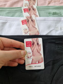 شورت کبریتی مدل Cherry از برند Uokin با طراحی خاص و رنگبندی متنوع در سایز لارج و ایکس لارج